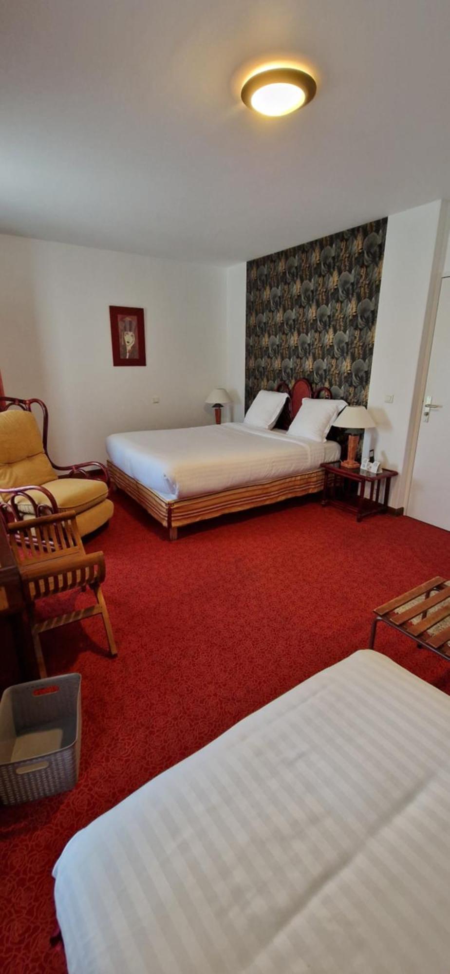Brit Hotel Essentiel Pontivy Robic Экстерьер фото